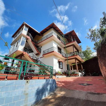 Daisey Dee Homestay Madikeri Exterior foto